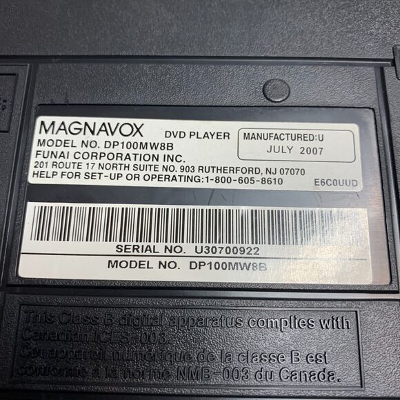 Magnavox DVD Player Model DP100MW8B Progressive Scan Disc Dolby Digital Player - Picture 3 of 5